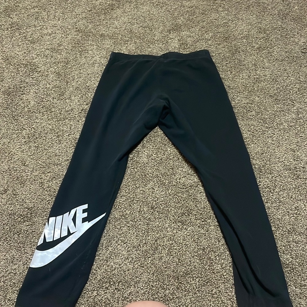 nike black leggings